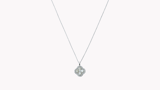 Cushion Halo Diamond Necklace K18WG_Belle Journée. 〜ベルジューネ 素敵な日〜