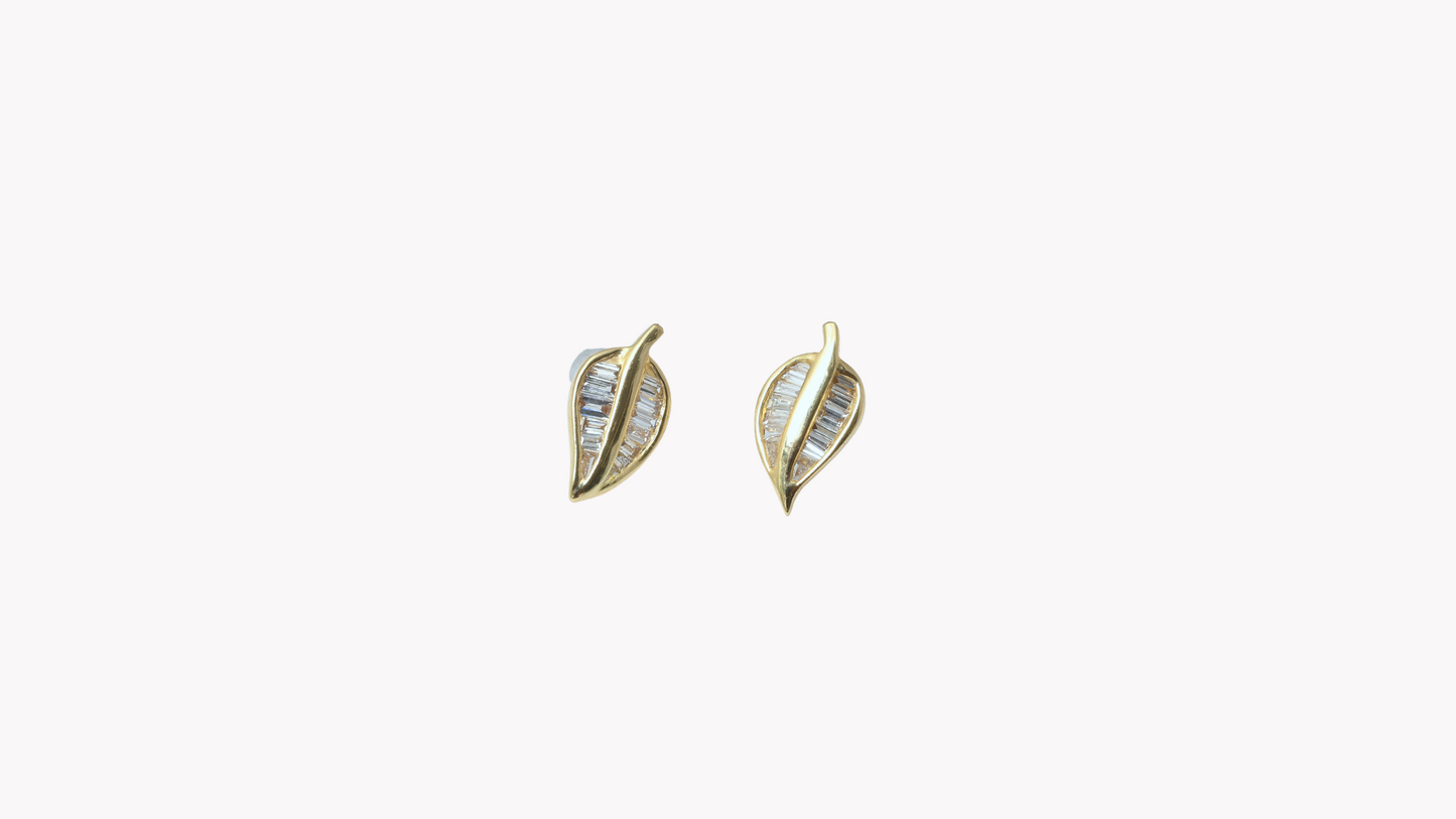 Leaf Pavé Earrings K18YG_Belle Journée. 〜ベルジューネ 素敵な日〜