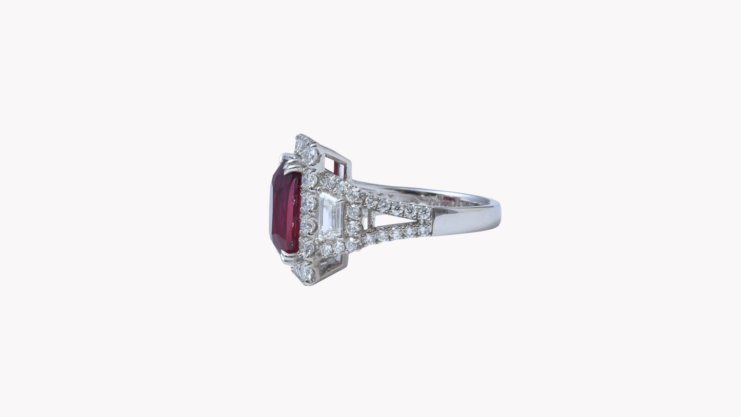 No-Heat Pigeon Ruby Halo Ring_J Superlative 〜ジェイスパーラティブ 最上級の輝き〜