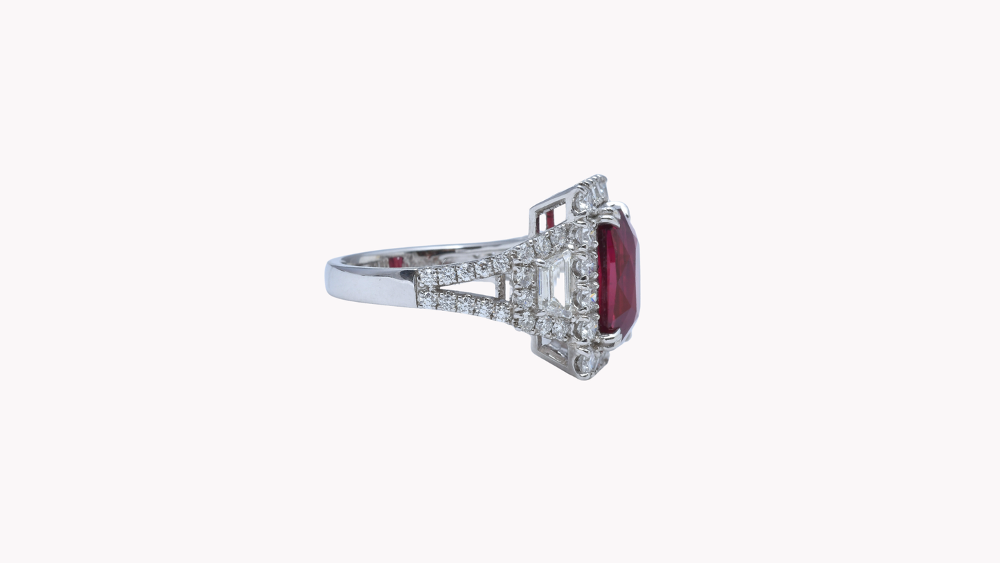 No-Heat Pigeon Ruby Halo Ring_J Superlative 〜ジェイスパーラティブ 最上級の輝き〜