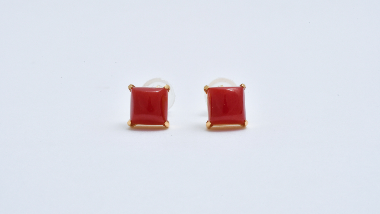 Silent Rouge ― K18YG 血赤サンゴ ピアス