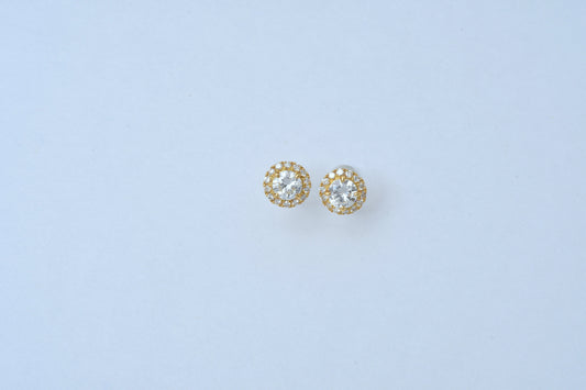 Diamond Halo Studs K18YG