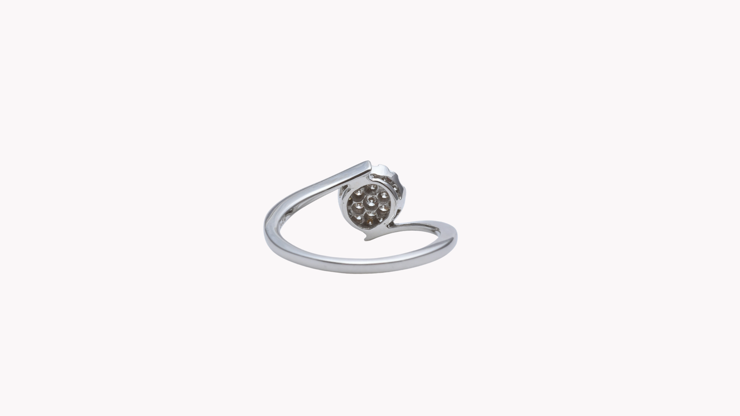 18K White Gold × Curve_NICE SPAKLE～ ナイス スパークル 素敵な輝き～