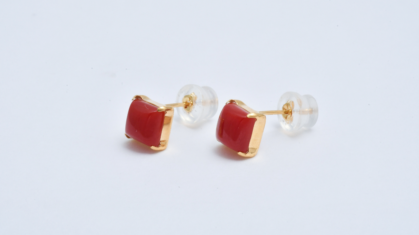 Silent Rouge ― K18YG 血赤サンゴ ピアス